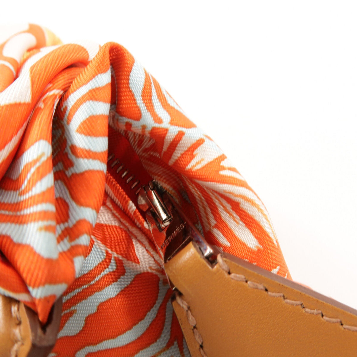 Hermès Balusoie · Silk · Capucine