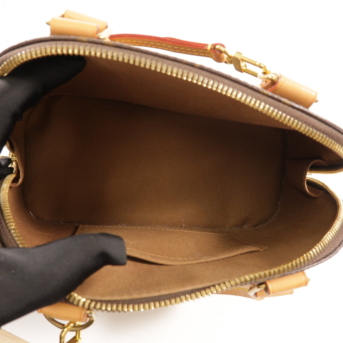 Louis Vuitton Alma BB · Monogram
