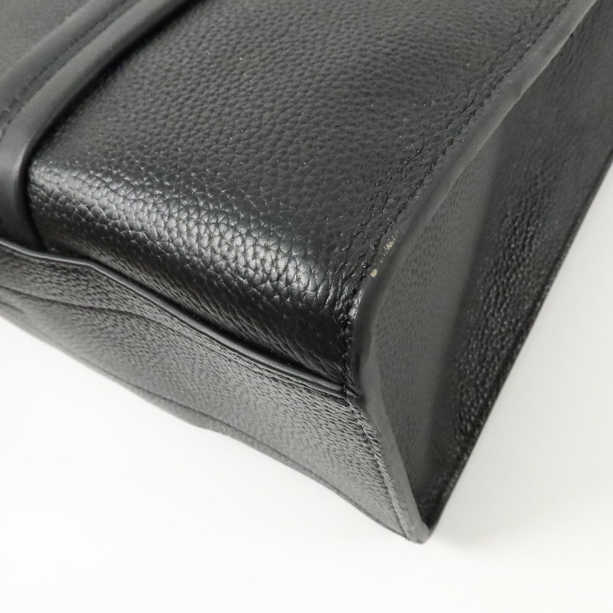 Louis Vuitton Take Off Tote · Aerogram · Calfskin