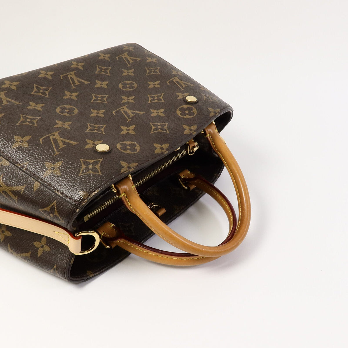 Louis Vuitton Montaigne BB · Monogram
