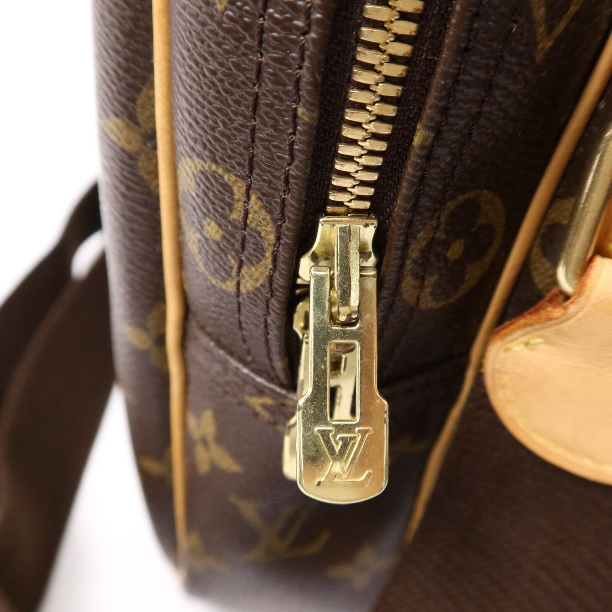 Louis Vuitton Reporter GM · Monogram