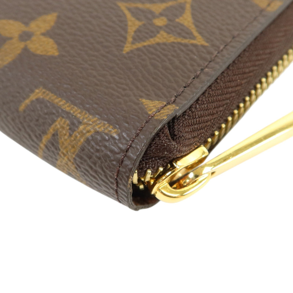 Louis Vuitton · Monogram · Zippy Wallet