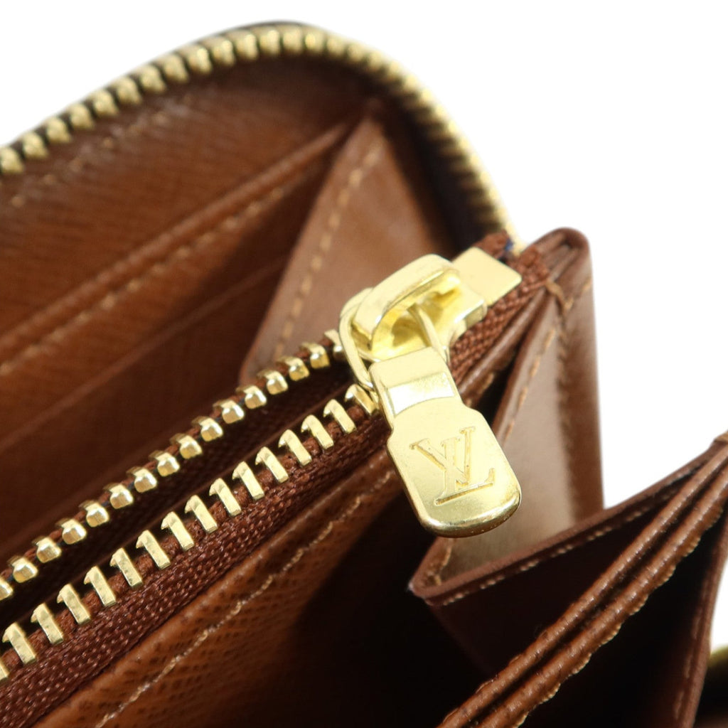 Louis Vuitton · Monogram · Zippy Wallet
