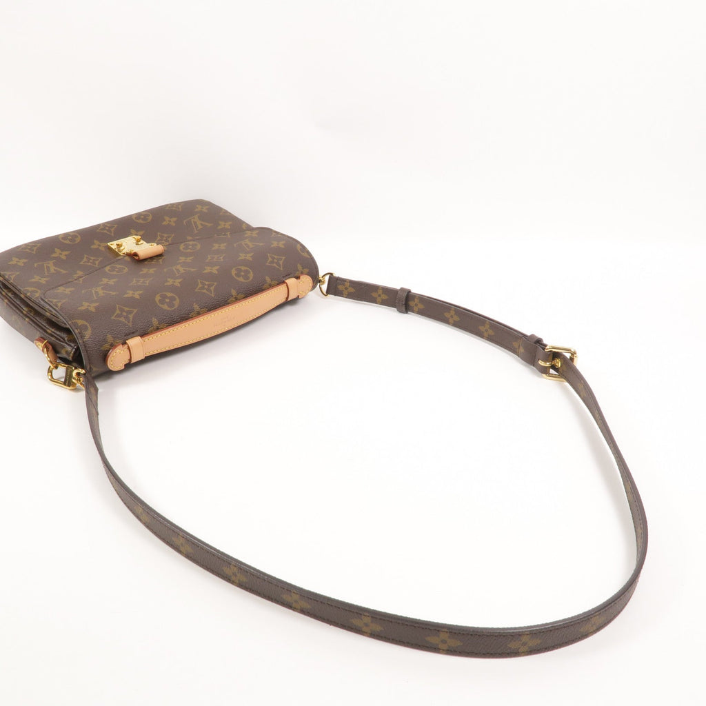 Louis Vuitton Pochette Metis · Monogram