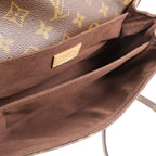 Louis Vuitton Pochette Metis · Monogram