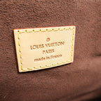 Louis Vuitton Pochette Metis · Monogram