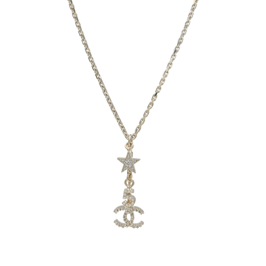 Chanel CC Necklace · Metal