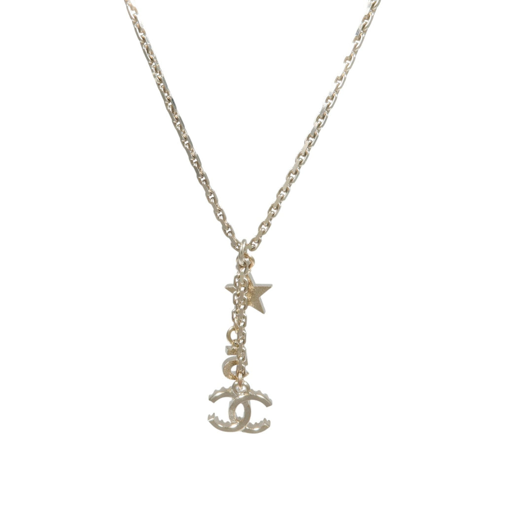 Chanel CC Necklace · Metal
