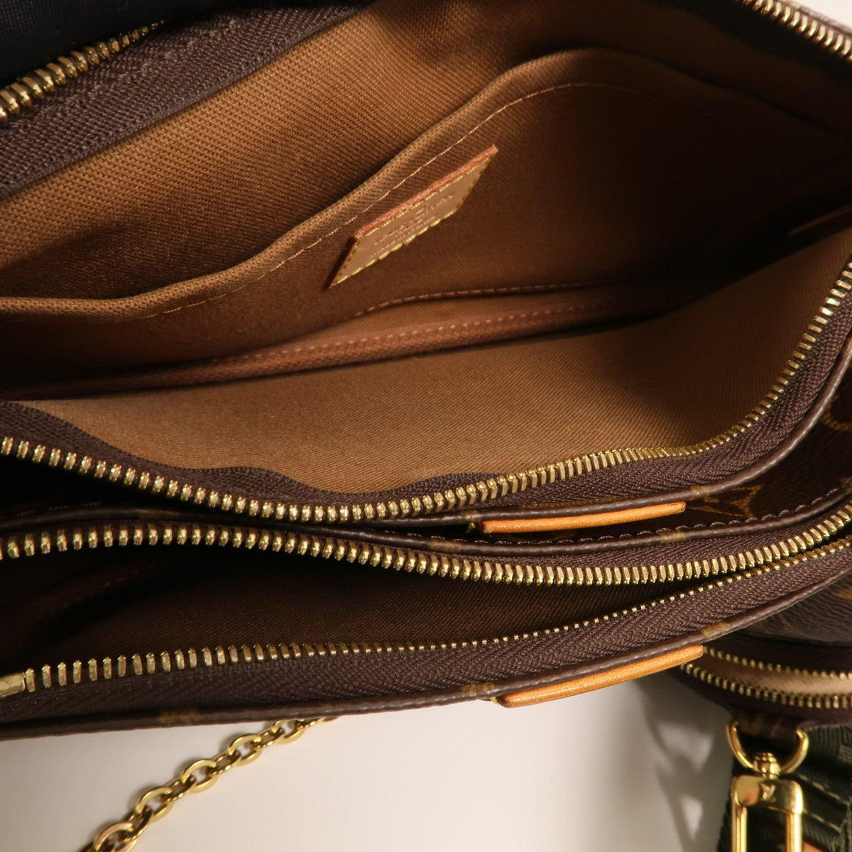 Louis Vuitton Multi Pochette Accessoires