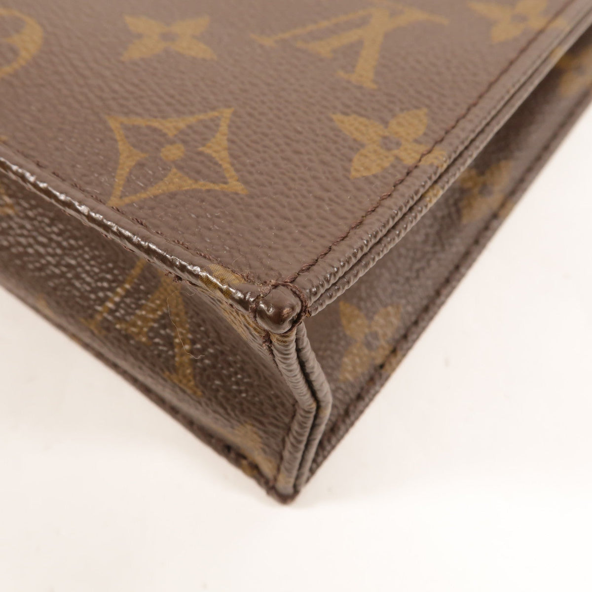 Louis Vuitton Petit Sac Plat · Monogram