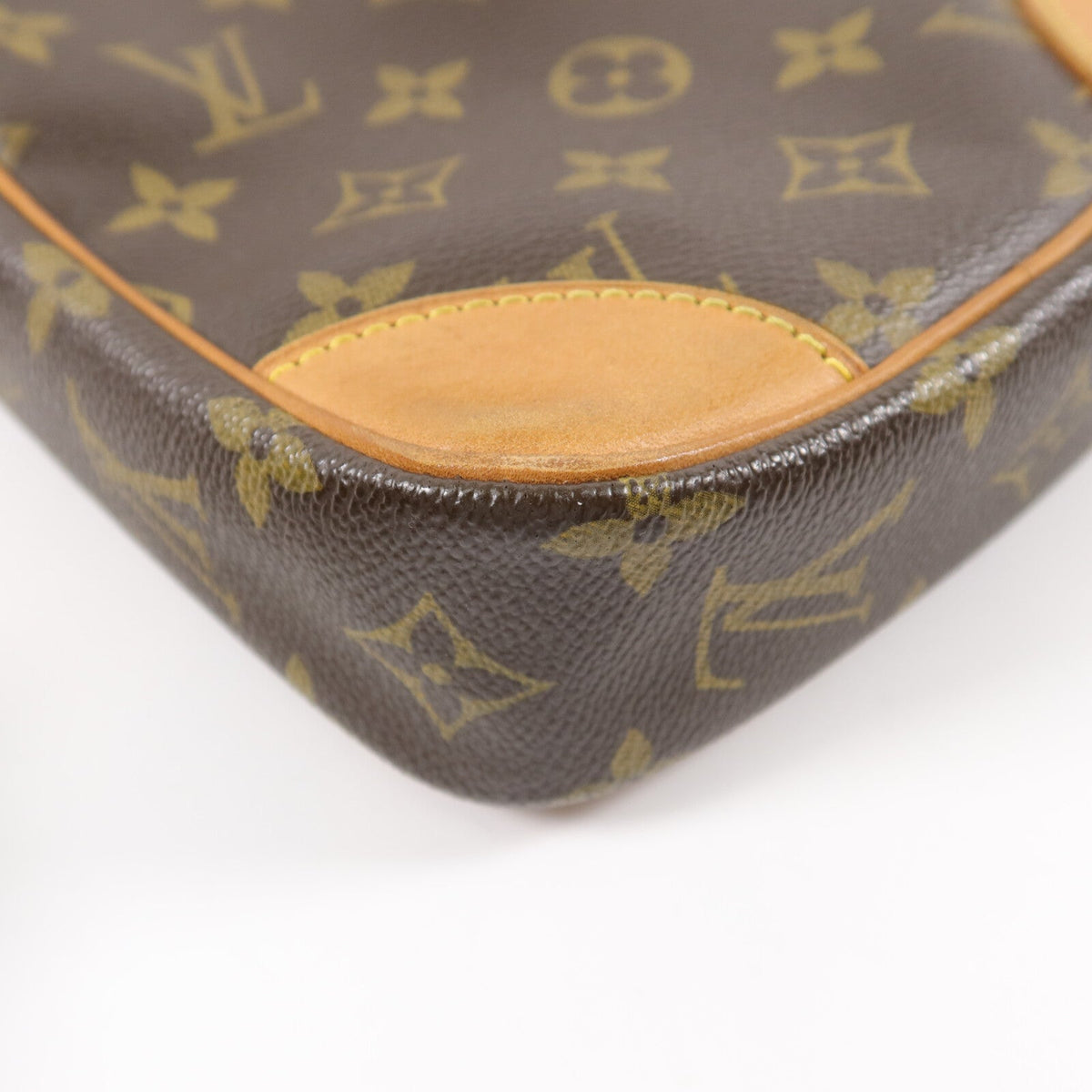 Louis Vuitton Danube · Monogram