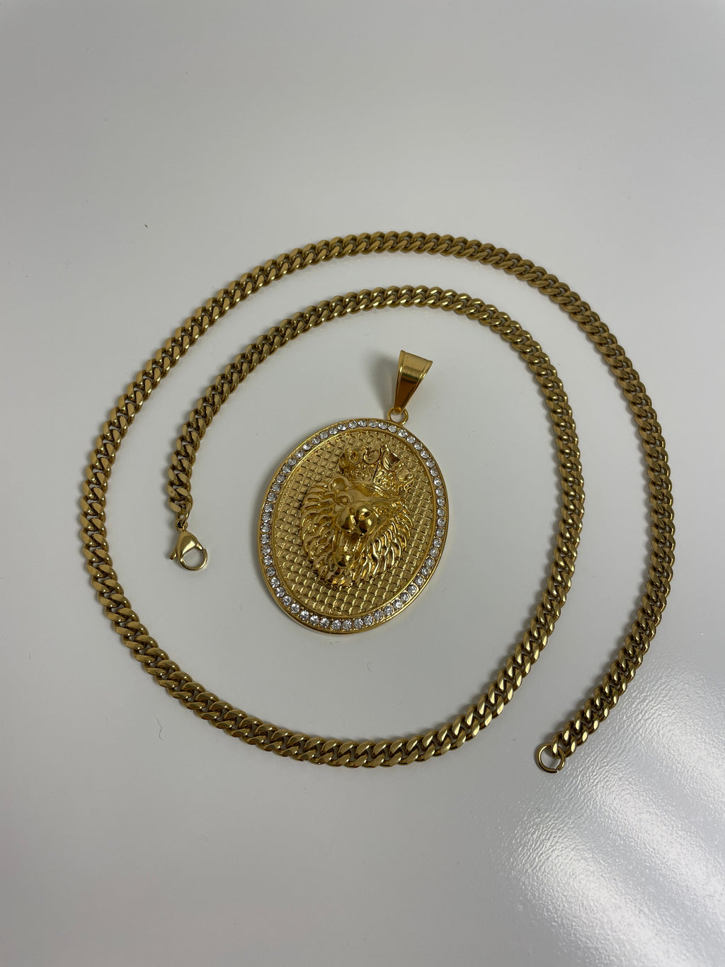 Lion Medallion Oval Pendant with 14K Gold Plated Cuban Link Necklace 5mm 24" Set