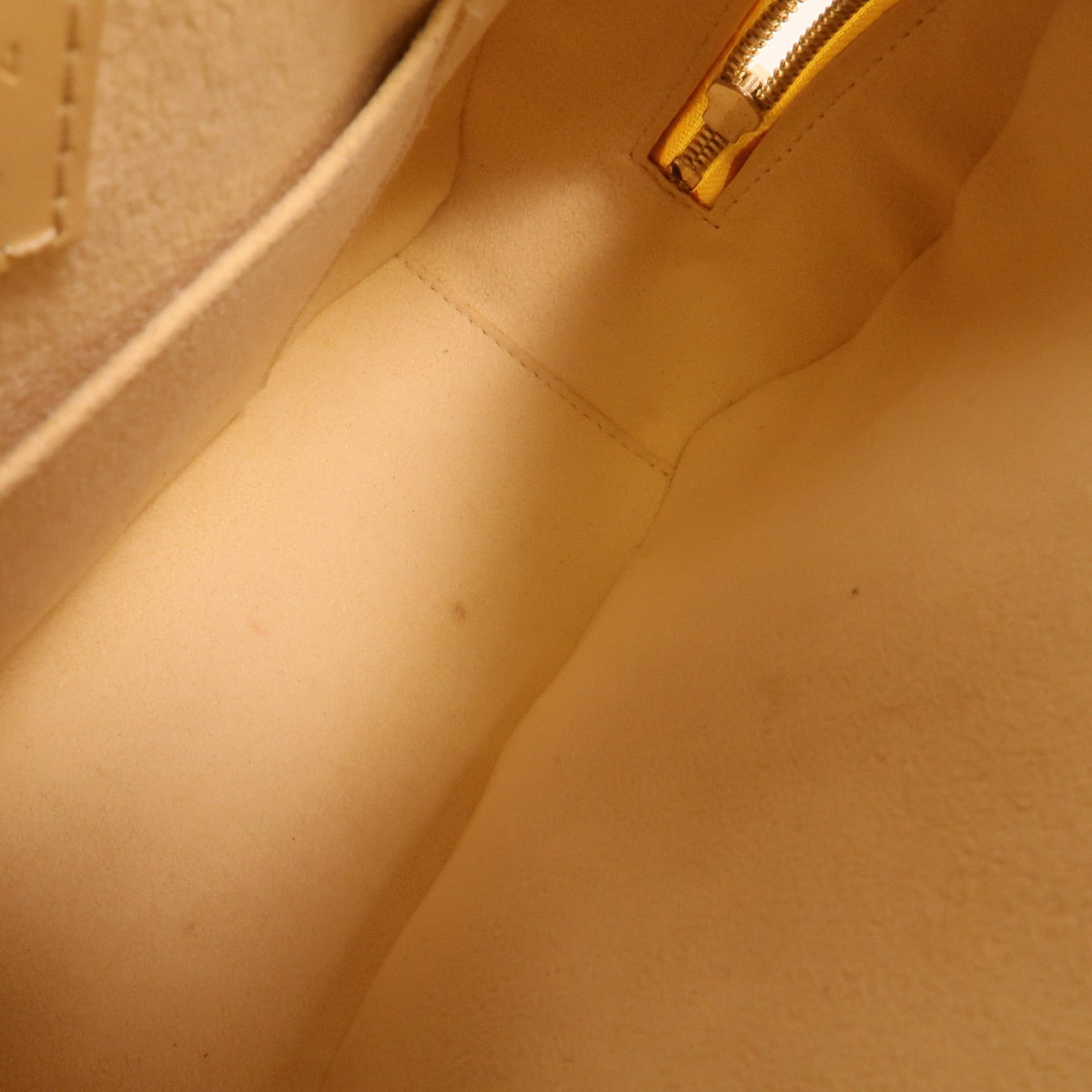Louis Vuitton Jasmin · Epi Leather