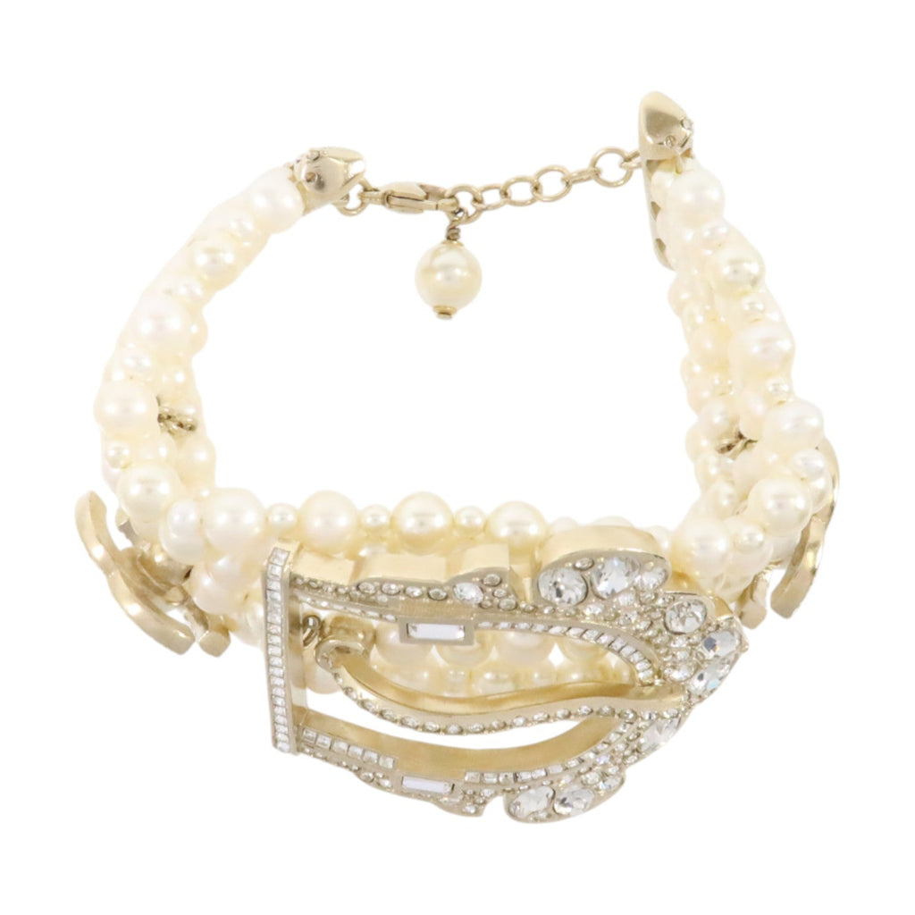 Chanel CC Bracelet · Gold Hardware