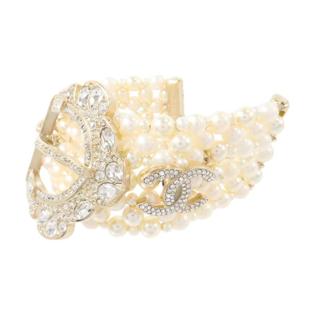 Chanel CC Bracelet · Gold Hardware