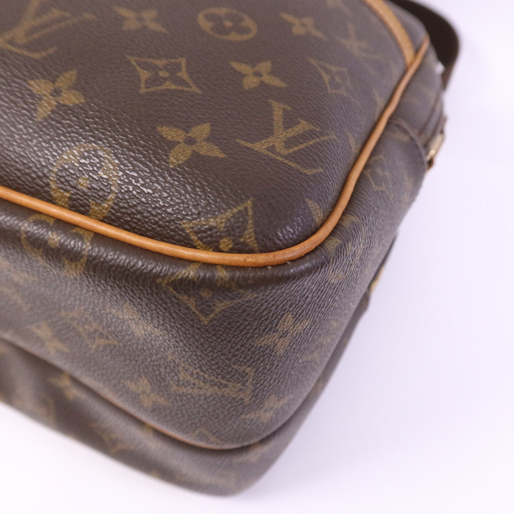 Louis Vuitton Reporter GM · Monogram