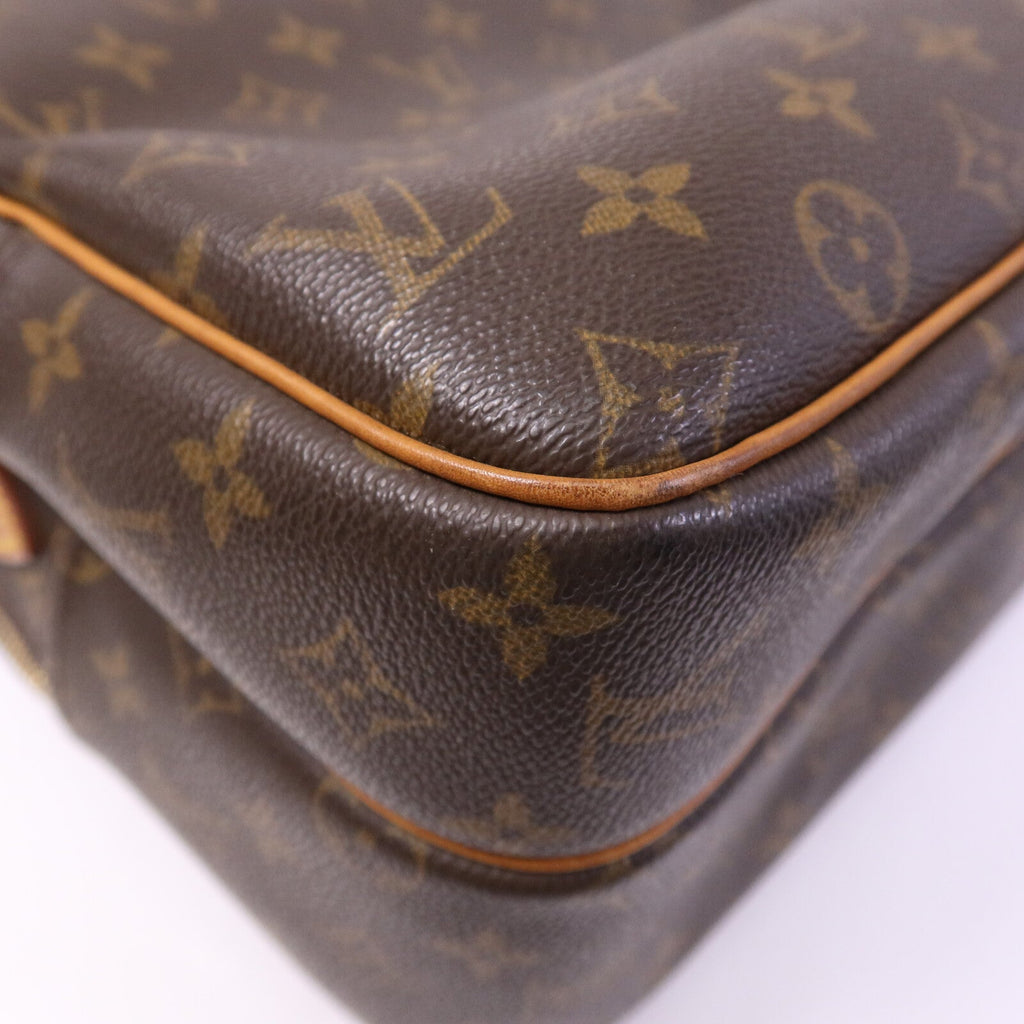 Louis Vuitton Reporter GM · Monogram