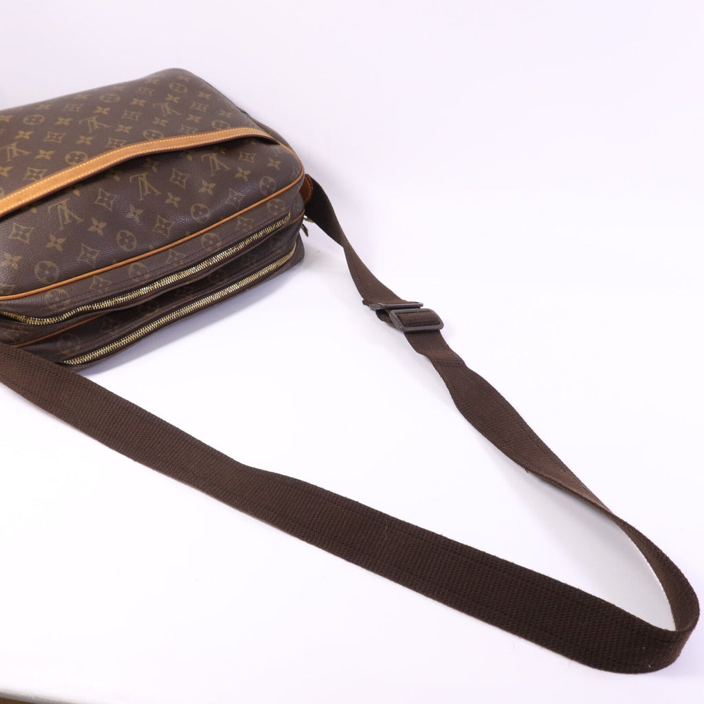 Louis Vuitton Reporter GM · Monogram