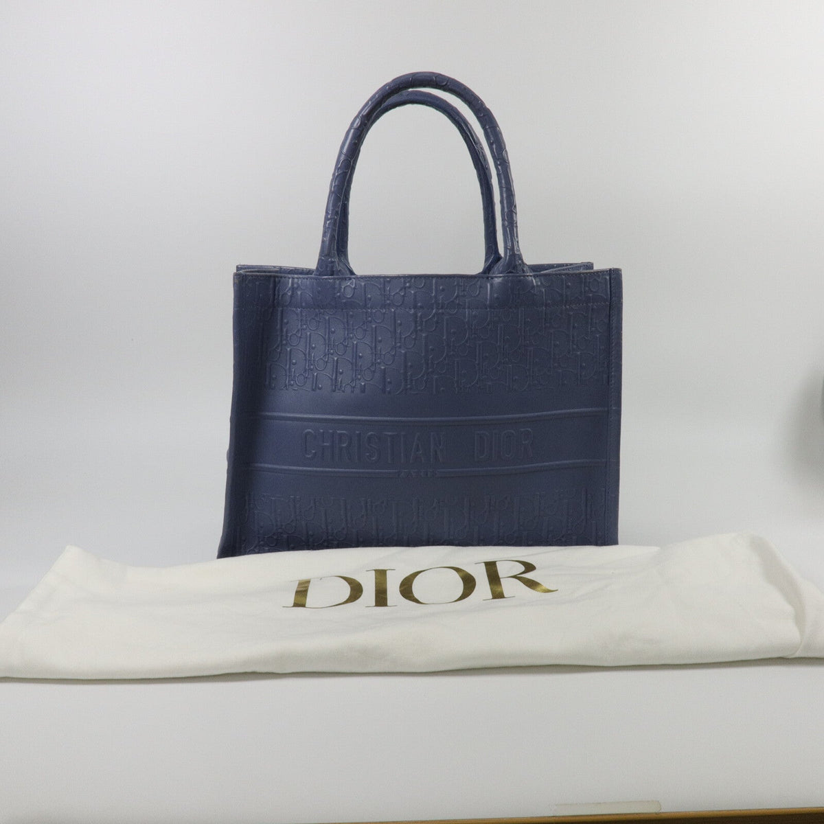 Dior Book Tote Medium · Calfskin