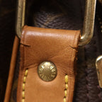 Louis Vuitton Reporter GM · Monogram