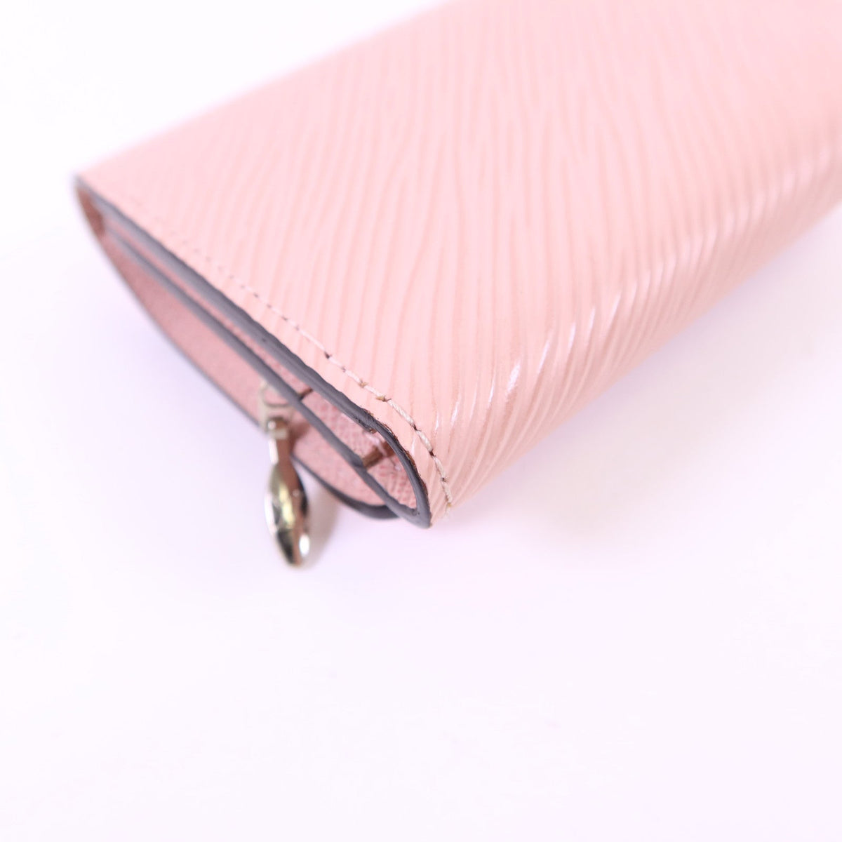 Louis Vuitton Twist Compact · Epi