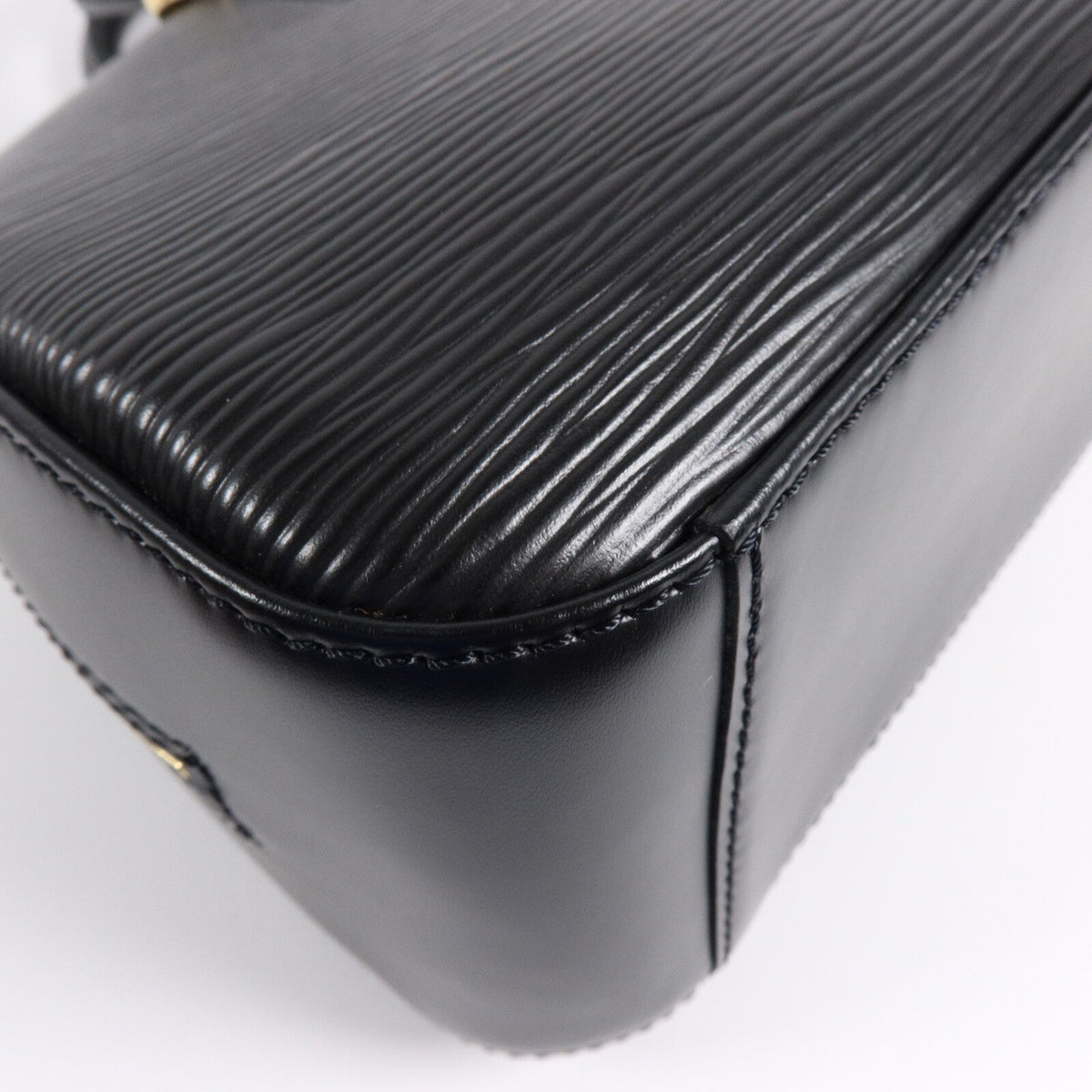Louis Vuitton Jasmin · Epi Leather