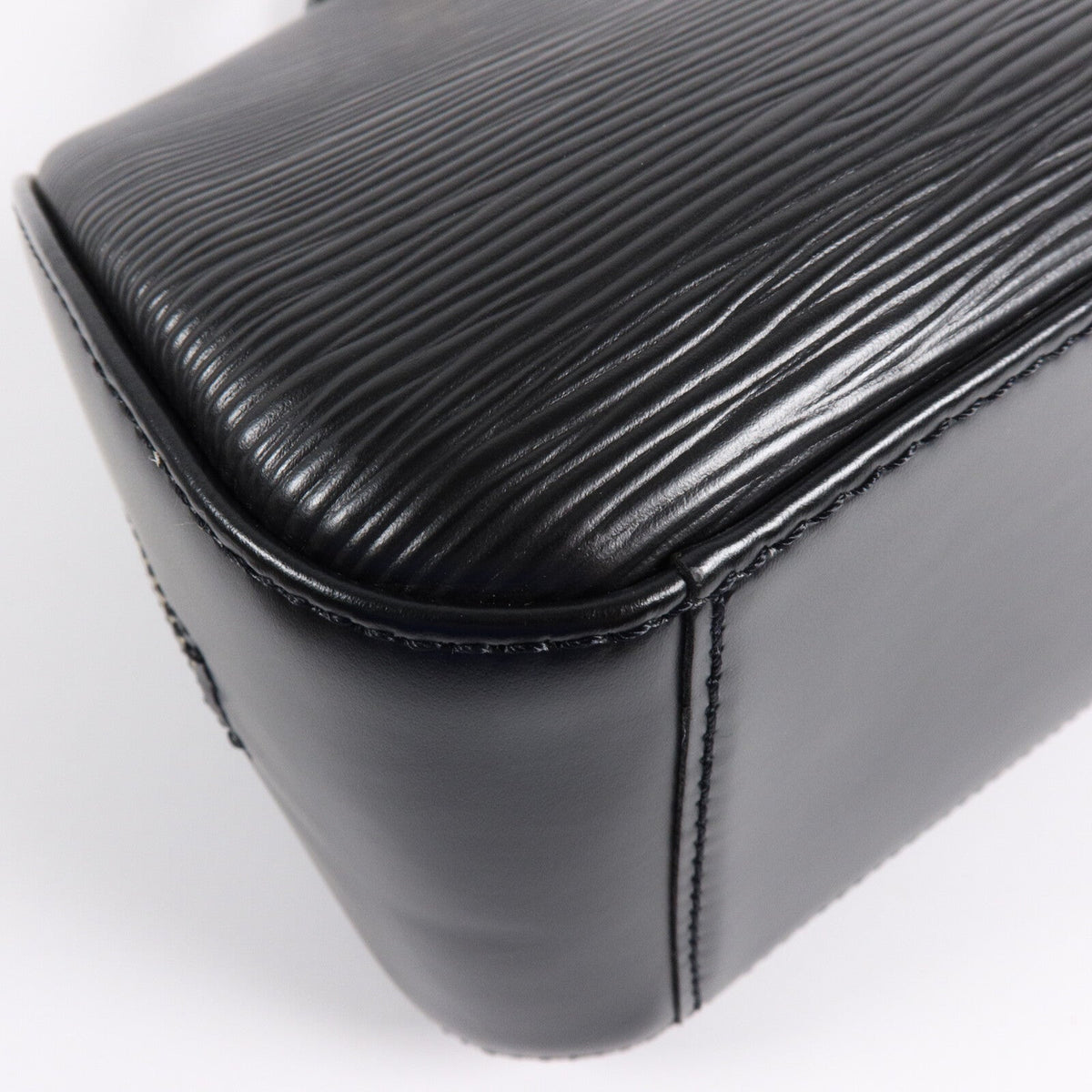 Louis Vuitton Jasmin · Epi Leather