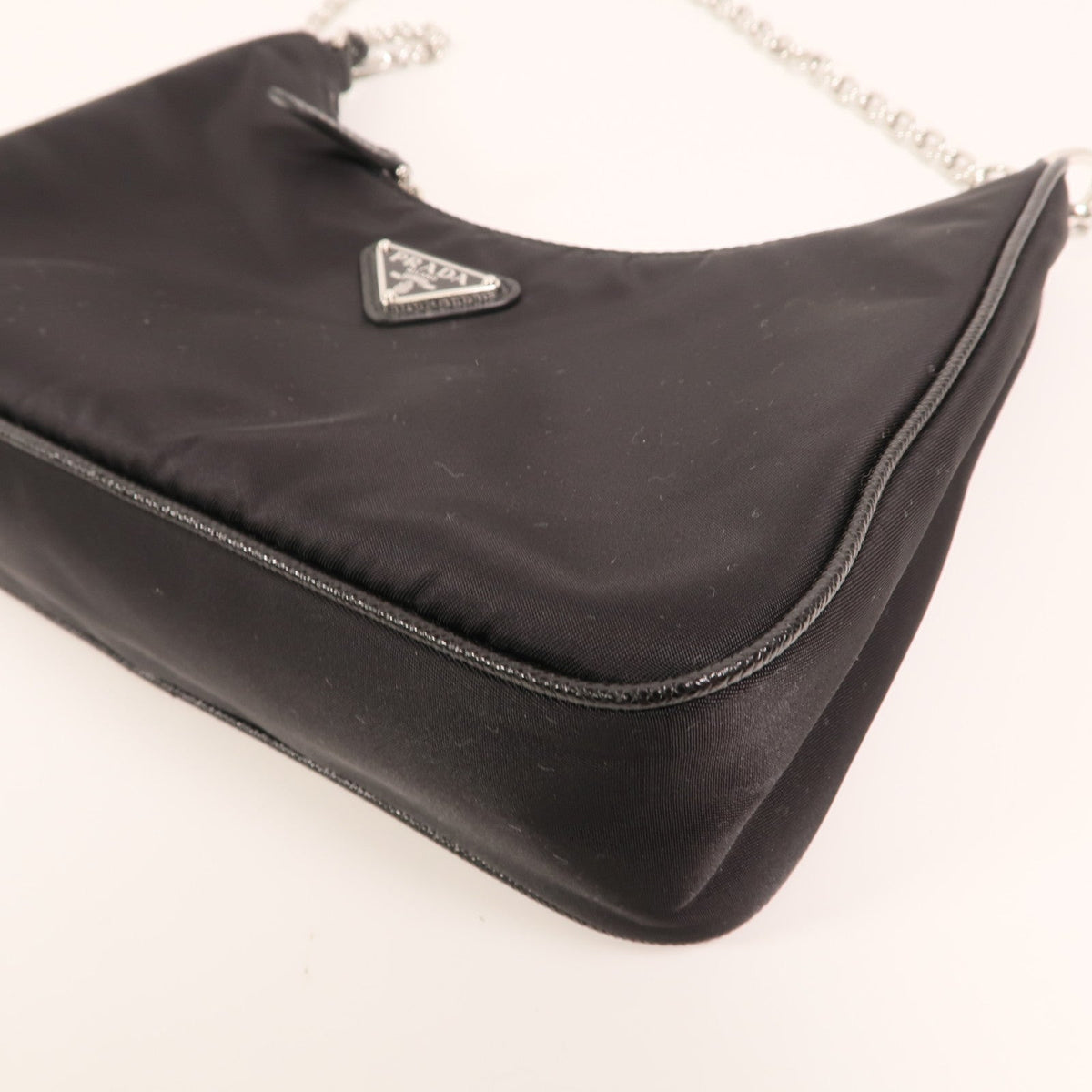 Prada Re-Edition 2005 · Nylon Shoulder Bag
