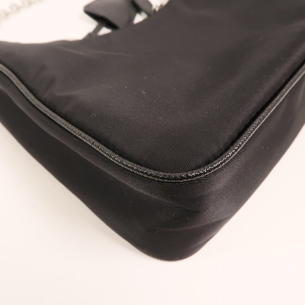 Prada Re-Edition 2005 · Nylon Shoulder Bag