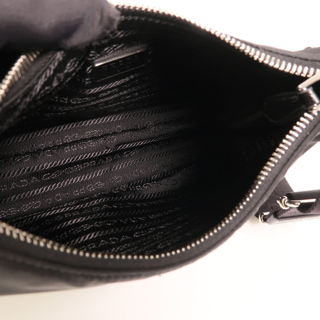 Prada Re-Edition 2005 · Nylon Shoulder Bag