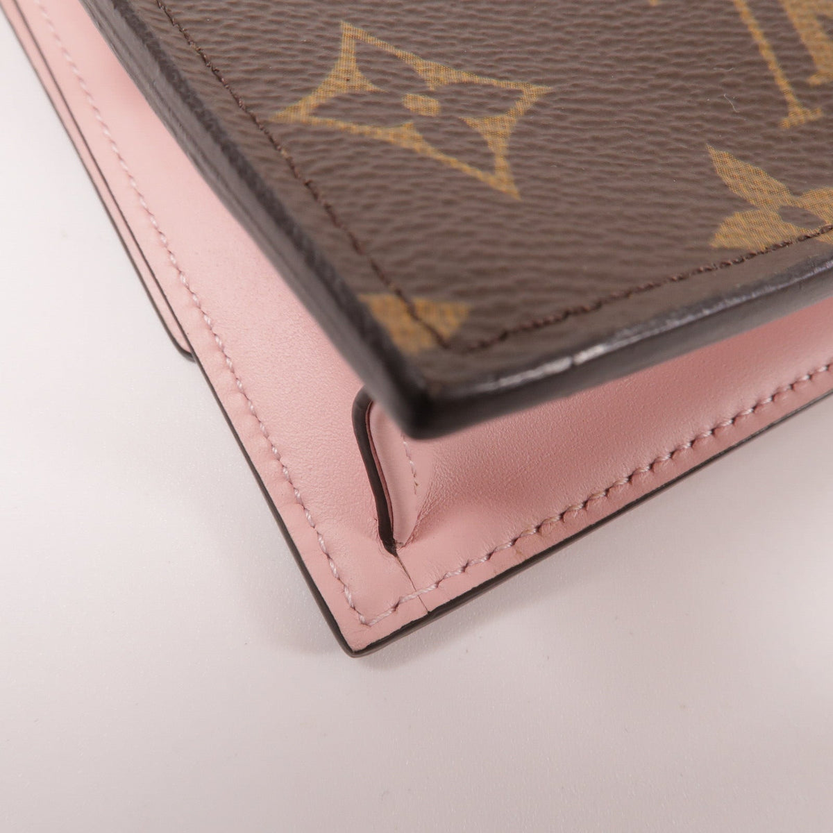 Louis Vuitton Flore Chain Wallet · Monogram