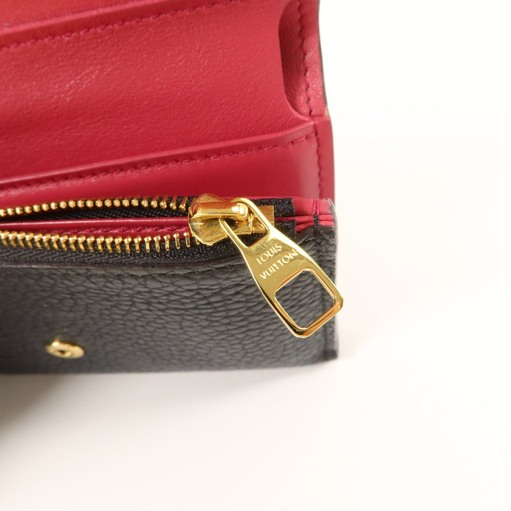 Louis Vuitton Capucines · Compact Wallet