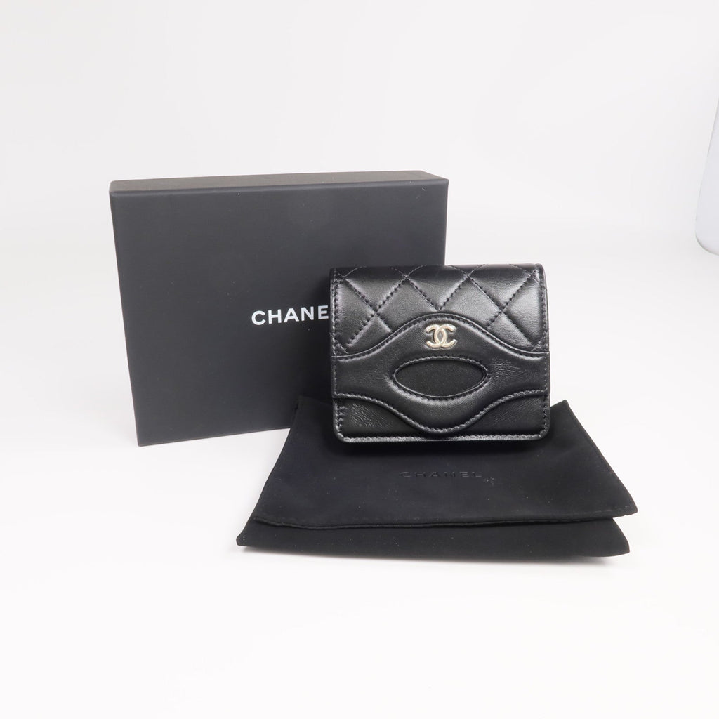 Chanel CC · Lambskin Card Case