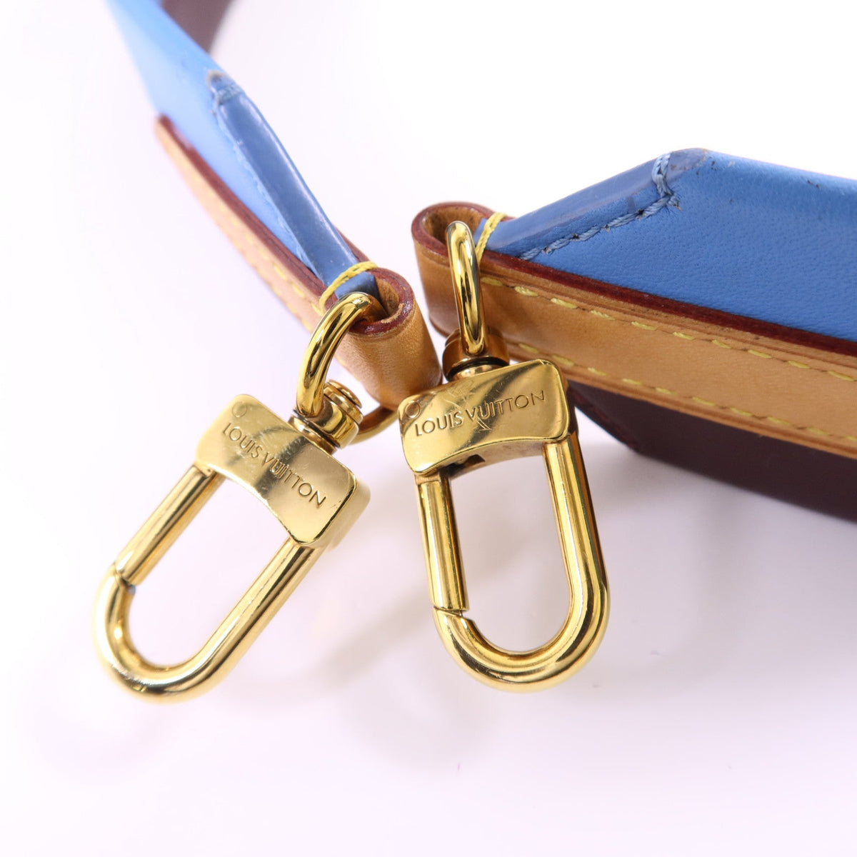 Louis Vuitton Cluny MM · Monogram
