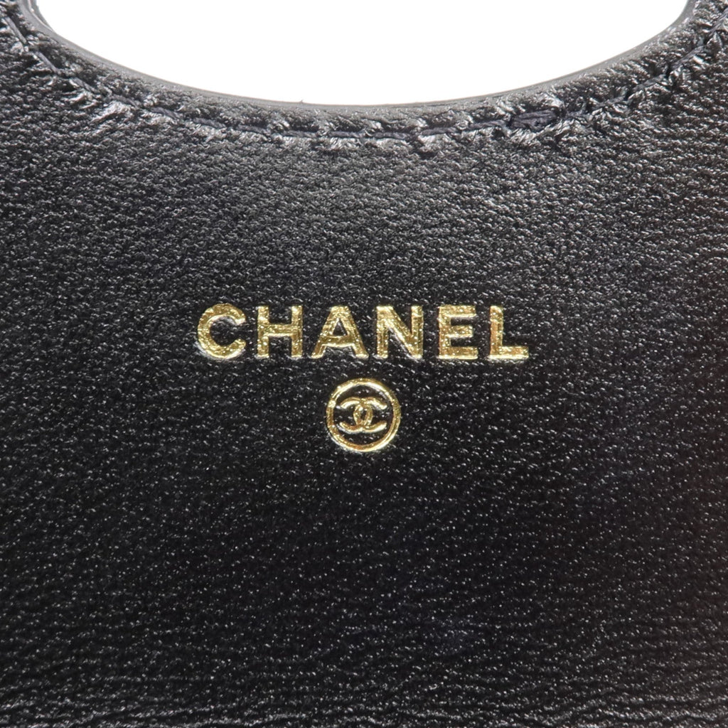Chanel CC · Lambskin Card Case