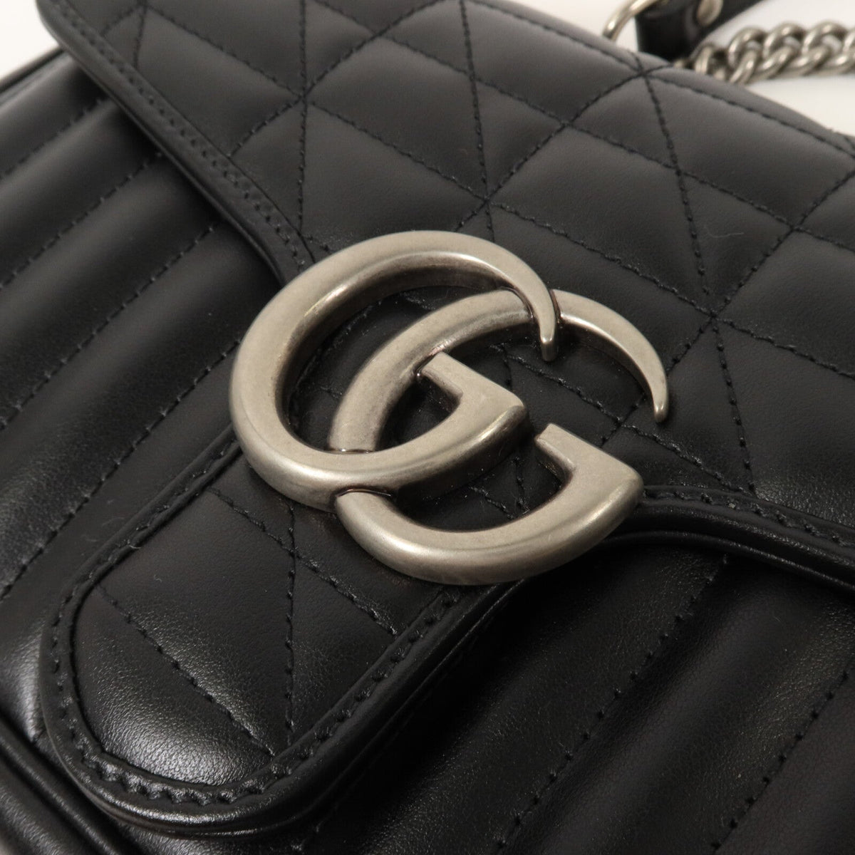 Gucci GG Marmont · Calfskin
