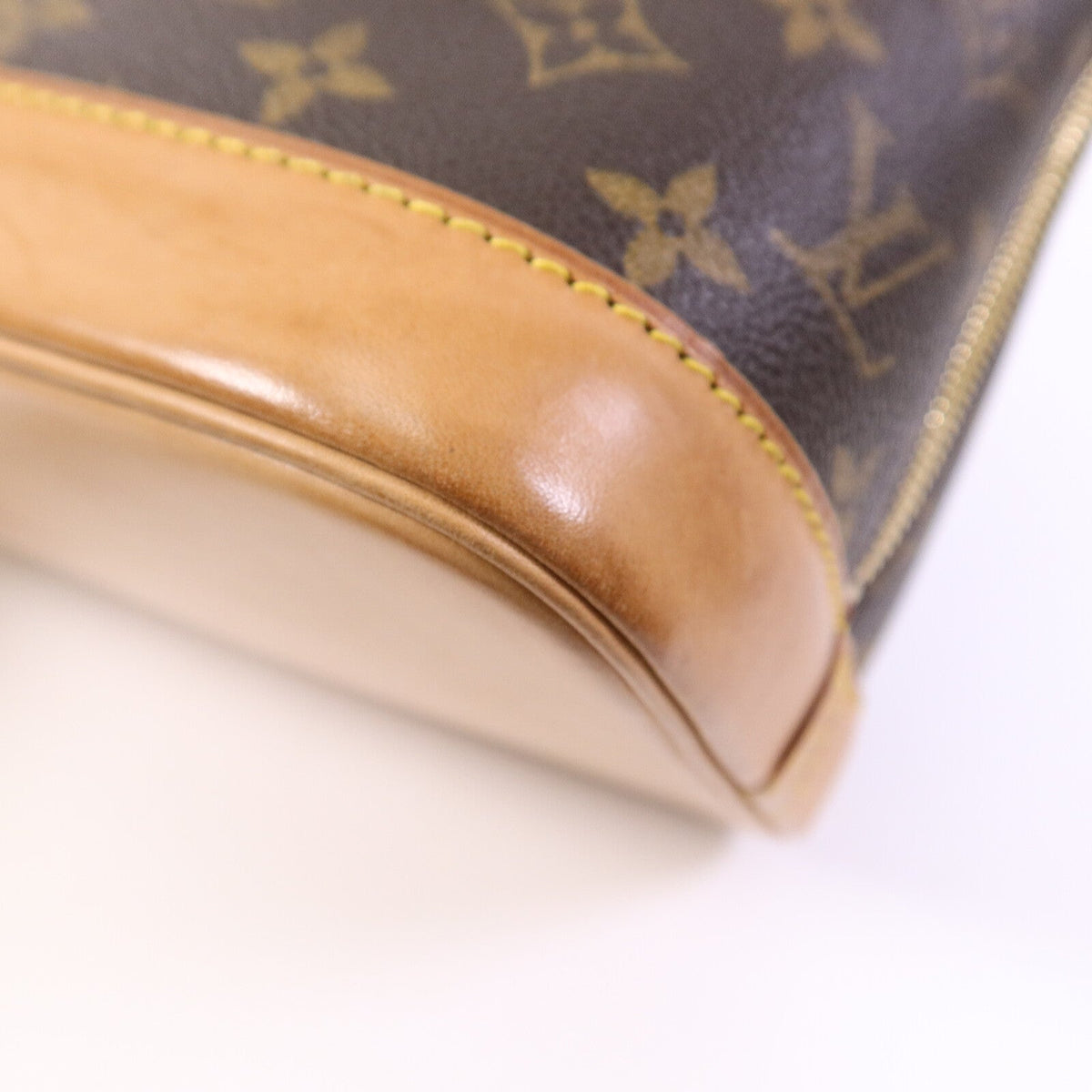 Louis Vuitton Alma PM · Monogram