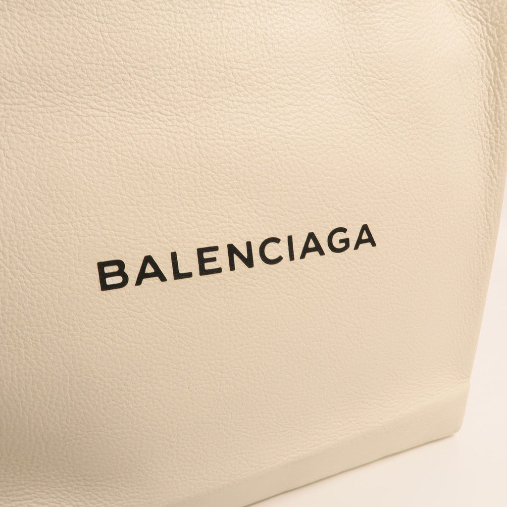 Balenciaga Tote · Calfskin