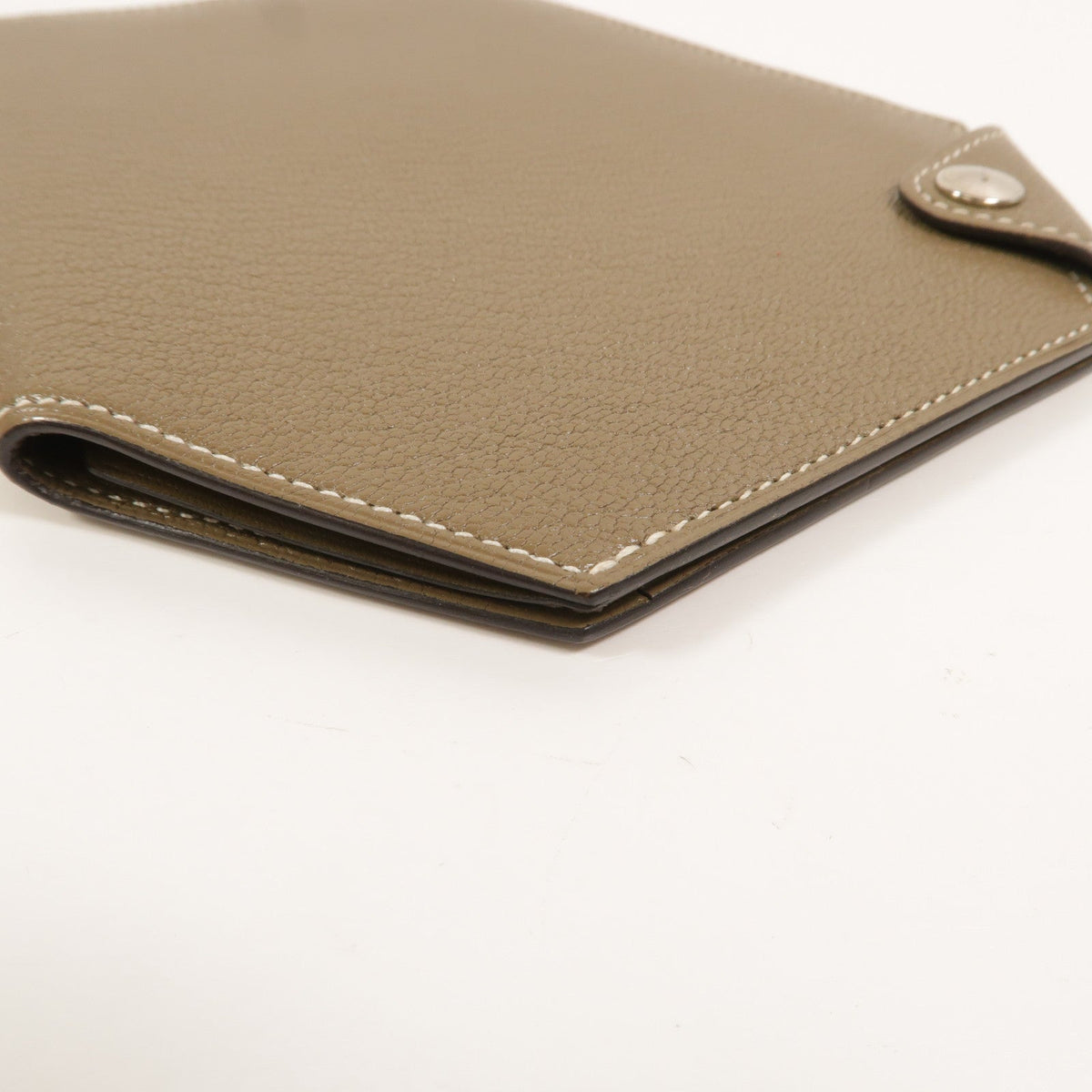 Hermès Clochette · Compact Wallet · Chèvre