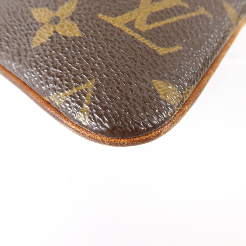 Louis Vuitton Pochette Milla · Monogram