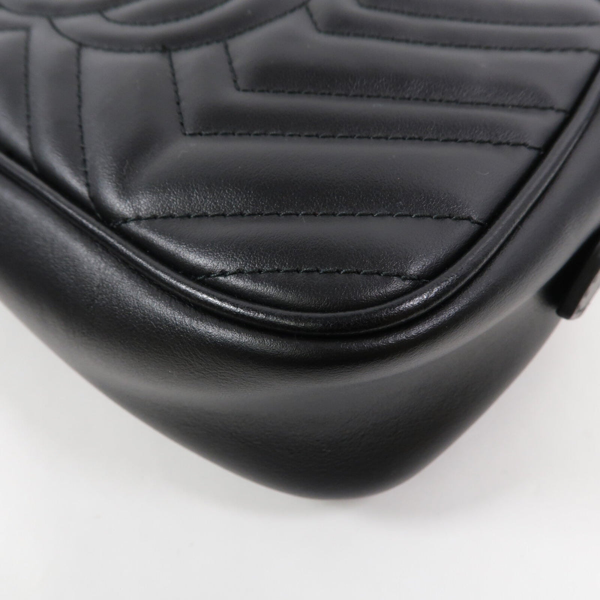 Gucci Marmont · Calfskin