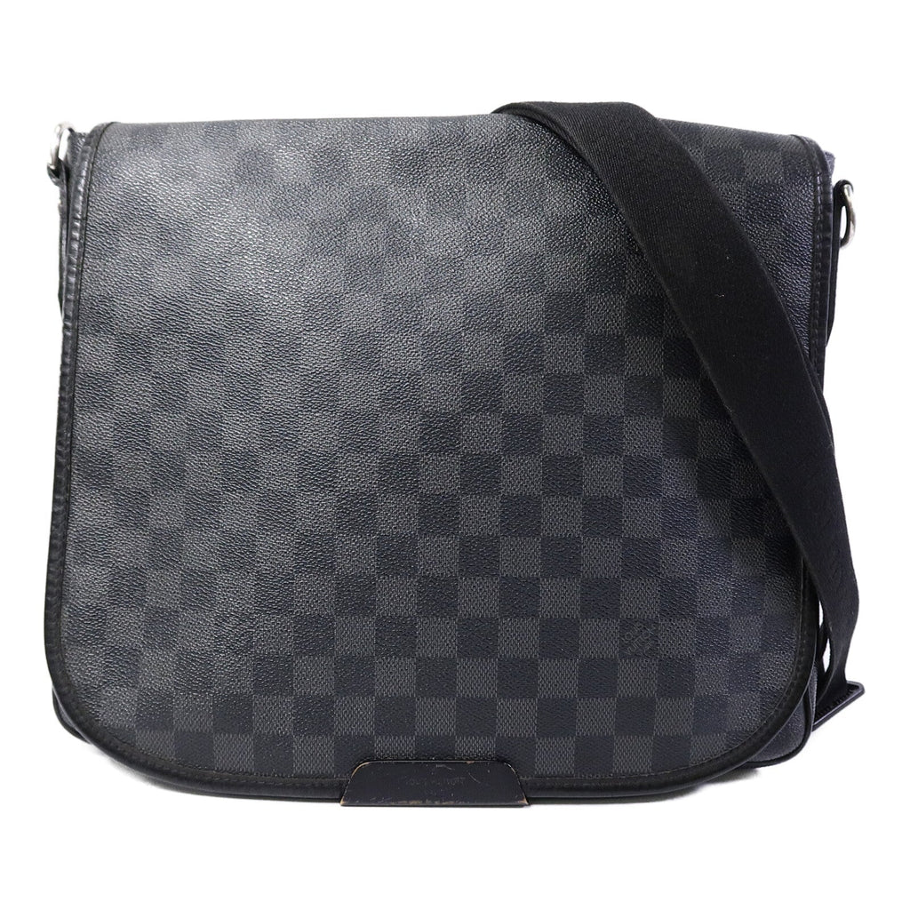 LOUIS VUITTON Daniel MM · Damier Graphite