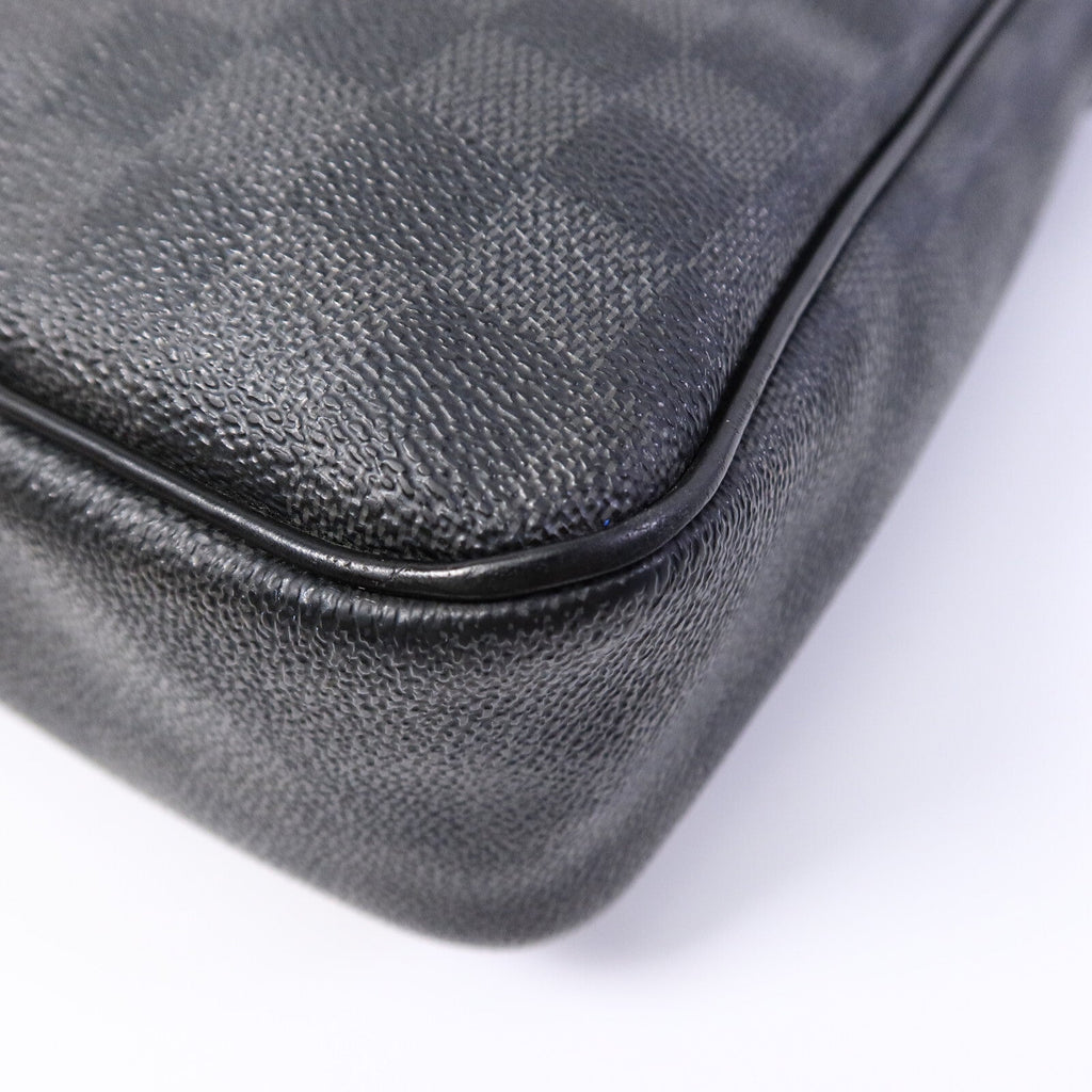 LOUIS VUITTON Daniel MM · Damier Graphite