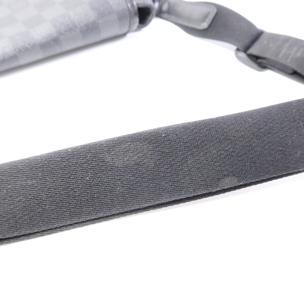LOUIS VUITTON Daniel MM · Damier Graphite