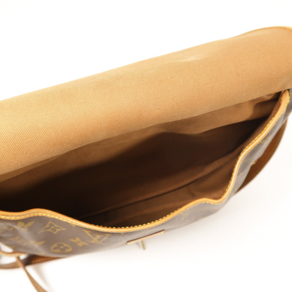 Louis Vuitton Saumur 30 · Monogram