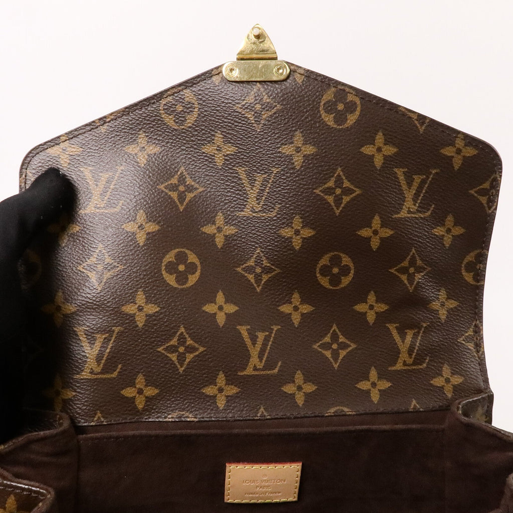 Louis Vuitton Pochette Metis MM · Monogram