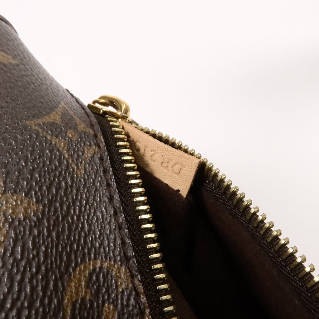 Louis Vuitton Pochette Metis MM · Monogram