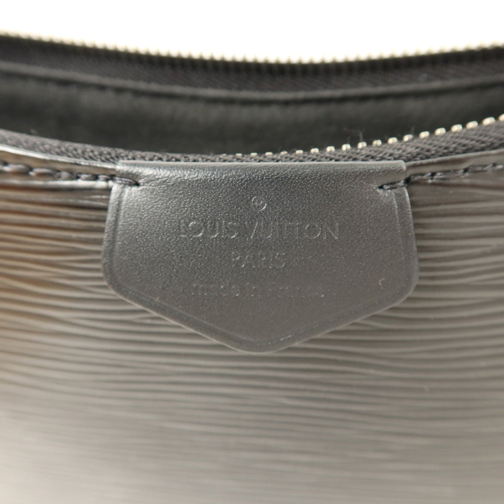Louis Vuitton Easy Pouch · Epi Calfskin