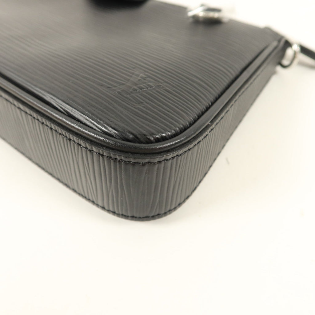 Louis Vuitton Easy Pouch · Epi Calfskin