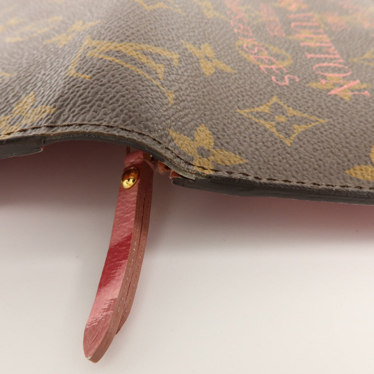 Louis Vuitton Ikat Insolite · Monogram